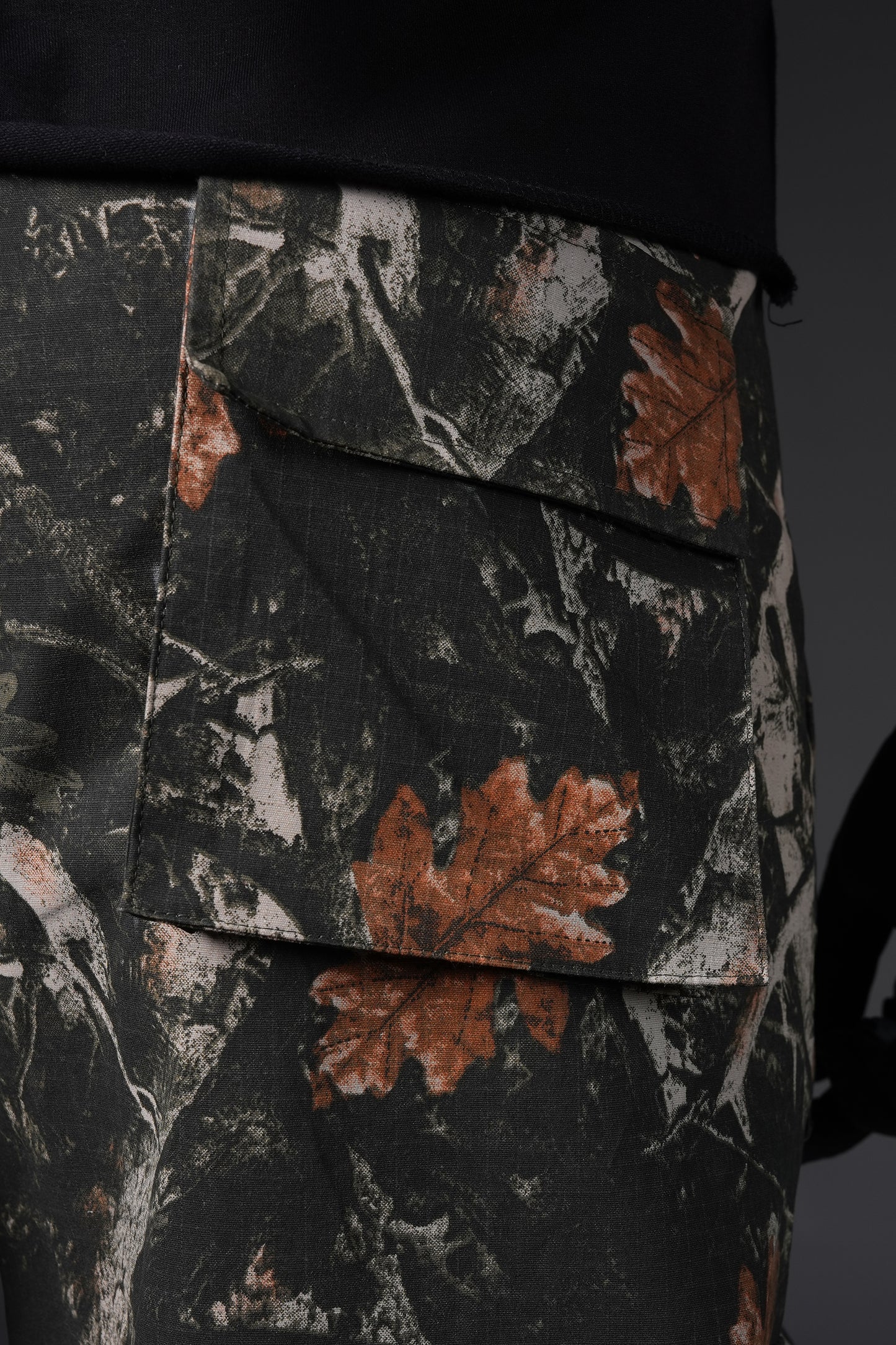 NO TRACE - Camouflage Pants